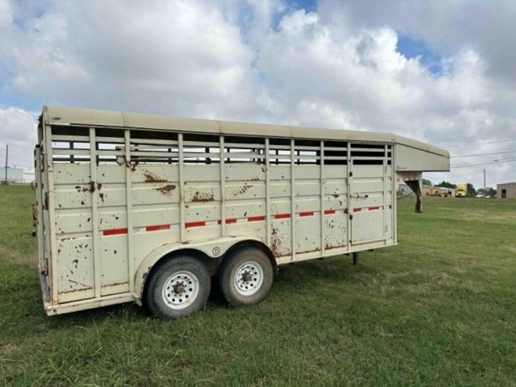 1997-circle-d-image-7