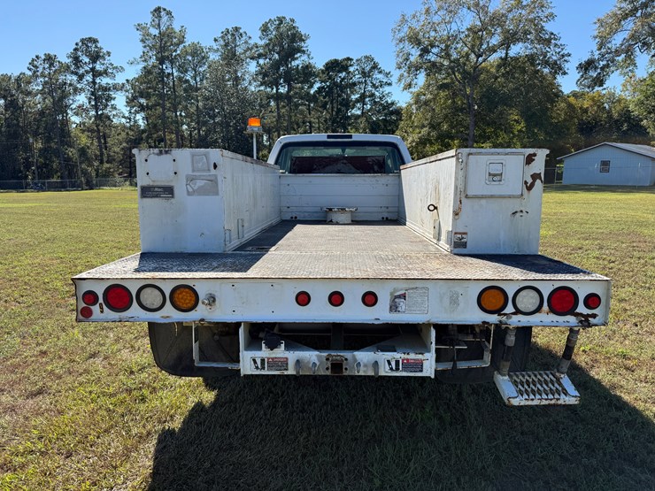 2008-ford-f550-image-4