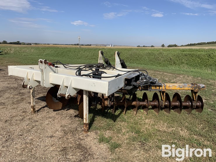 patriot-pivot-track-closer-image-1