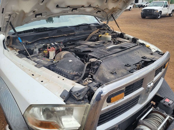 2011-ram-4500-slt-image-16