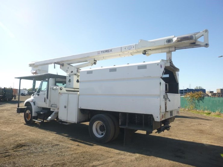 2009-international-durastar-4300-image-4