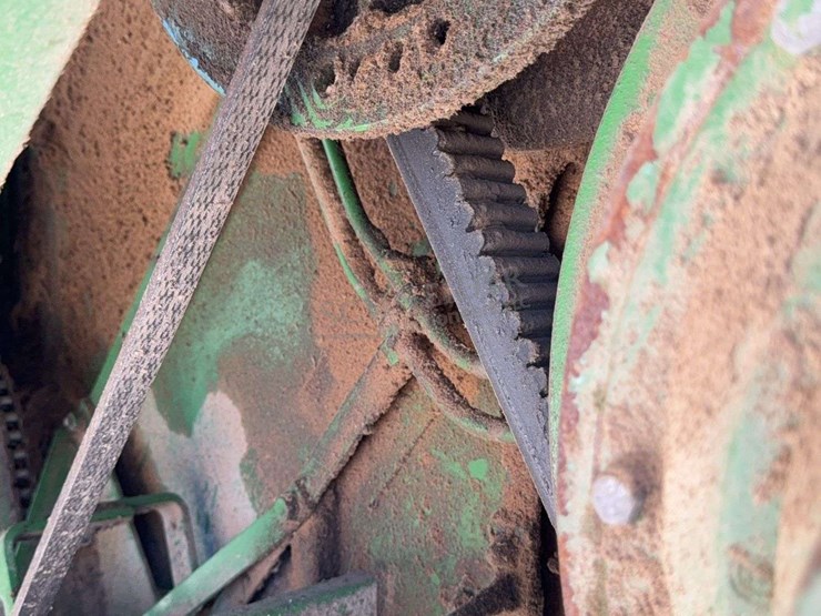 john-deere-4425-image-44