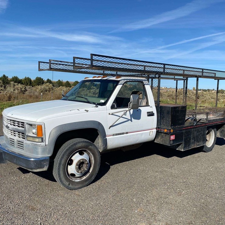 2001 CHEVROLET GMT400