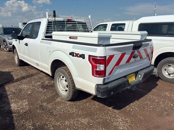 2018-ford-f150-xl-image-4