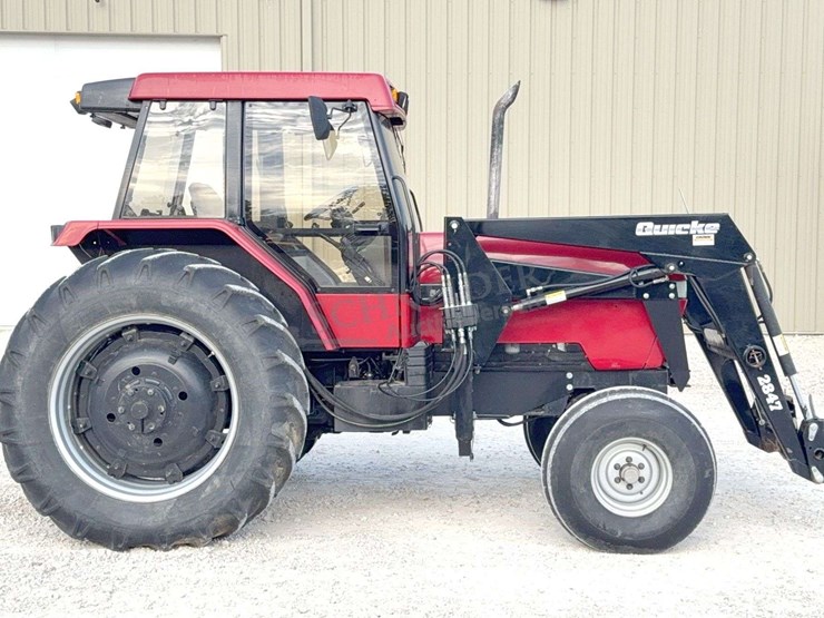 case-ih-5140-image-4