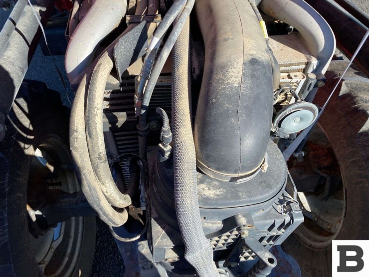 2012-massey-ferguson-5475-image-64