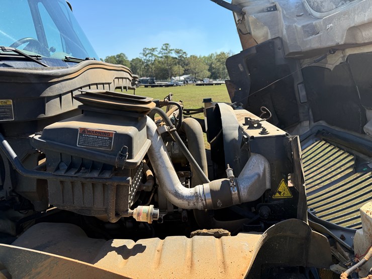 2013-international-durastar-4300-image-28