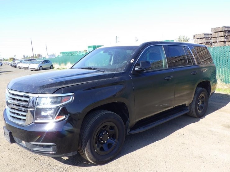 2020-chevrolet-tahoe-image-1