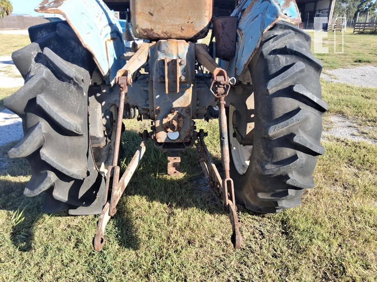 mitsubishi-d2500-image-4