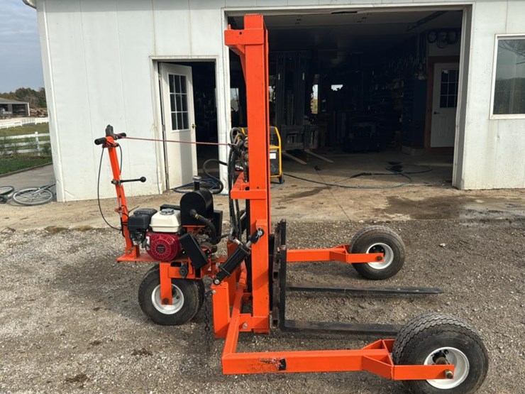 #1356-•-walk-behind-panther-forklift-image-3