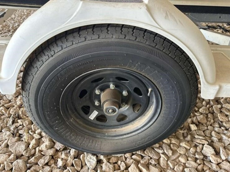 2005-bayliner-195br,-inboard-mercruiser-boat-image-18