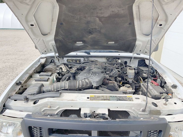 2011-ford-ranger-image-37