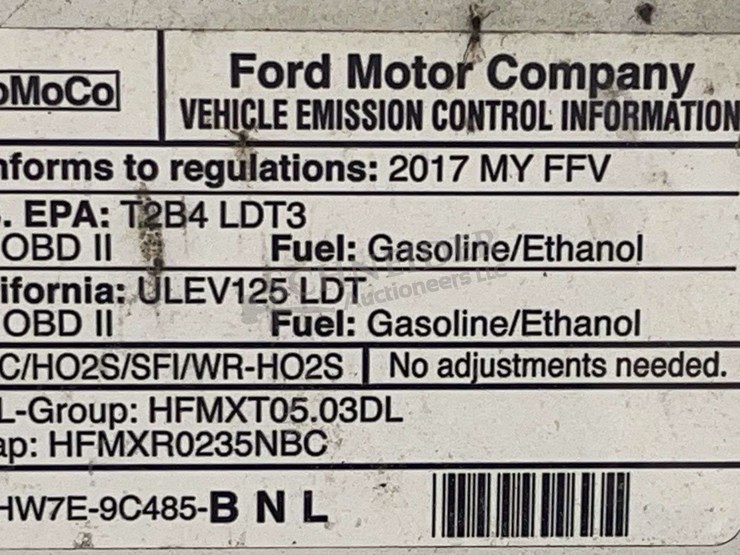 2017-ford-f150-image-31