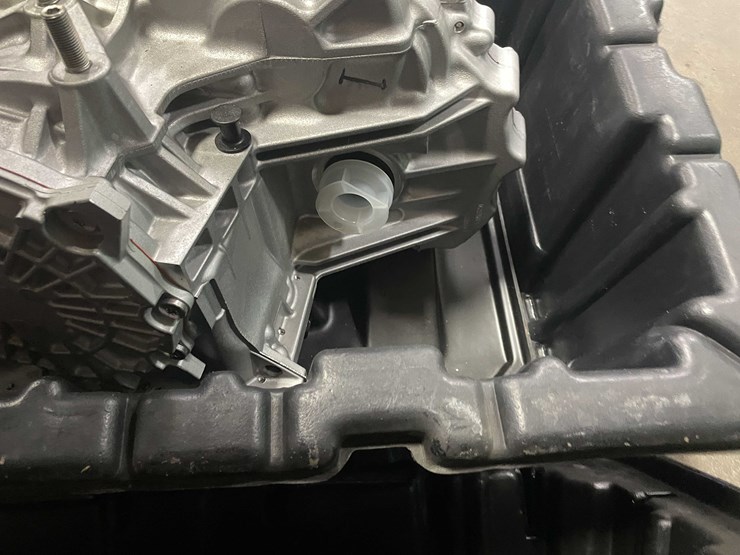 #8622-•-mazda-crate-transmission-(f)-image-23