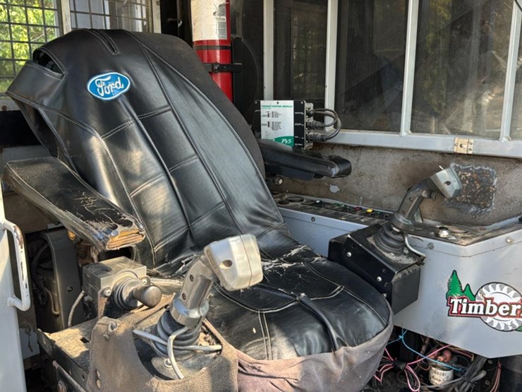 2003-timberpro-tf820e-image-6
