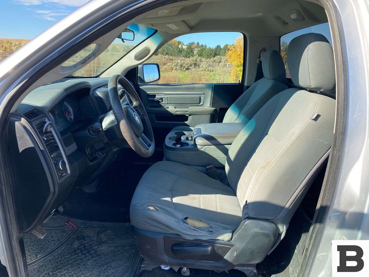 2013-ram-1500-pickup-image-22