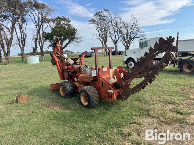 ditch-witch-r40-image-7