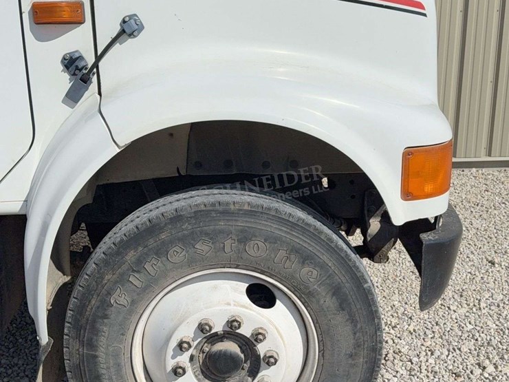 1991-international-4900-image-14