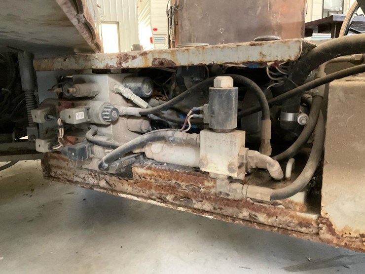 2006-skyjack-sjiii4632-image-24