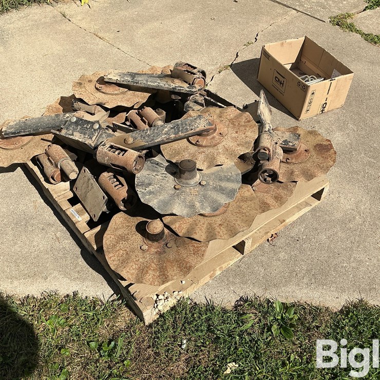 Blu-Jet Wavy Disc & Brackets