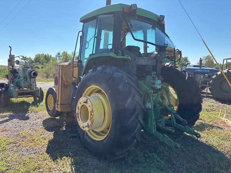 #115-•-john-deere-tractor-with-side-cutter-image-22