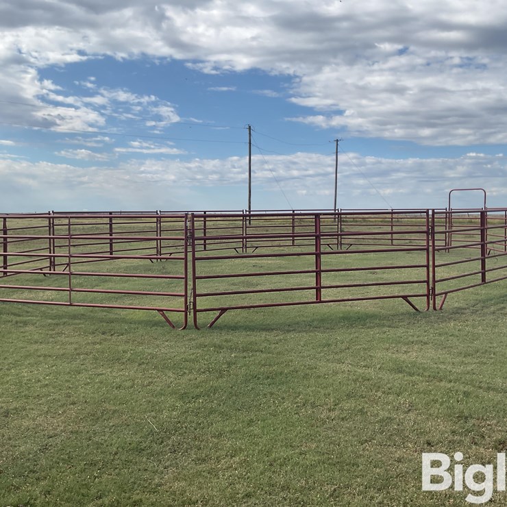 Behlen County/CountyLine Horse Training Pen