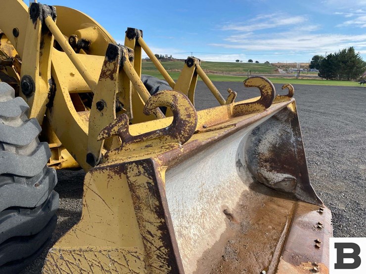 caterpillar-966c-image-10