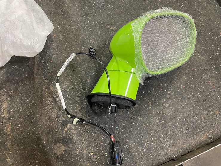 #8547-•-dodge-challenger-mirrors-(pr8)-image-1