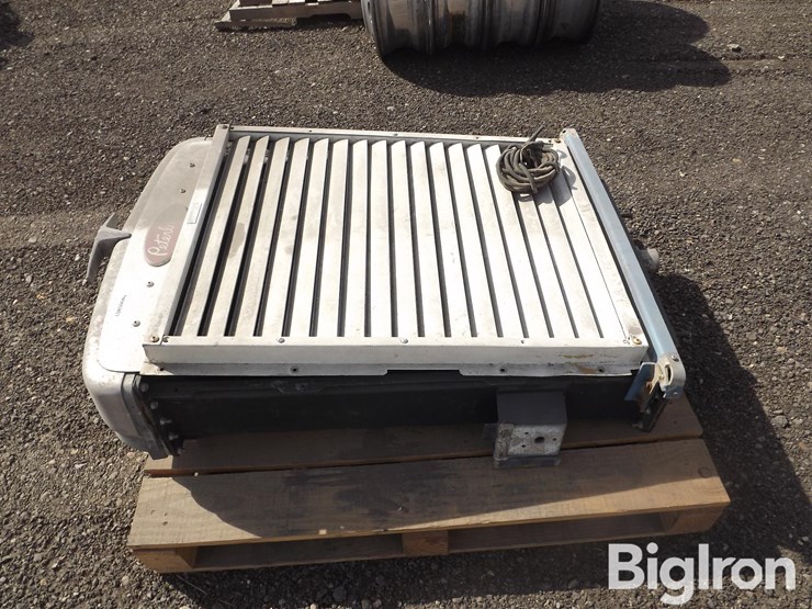 peterbilt-351-image-8