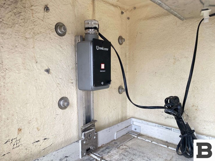 2009-chevrolet-silverado-3500-image-22