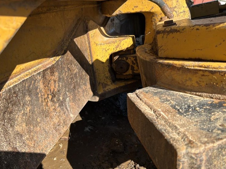 2006-caterpillar-517-image-16