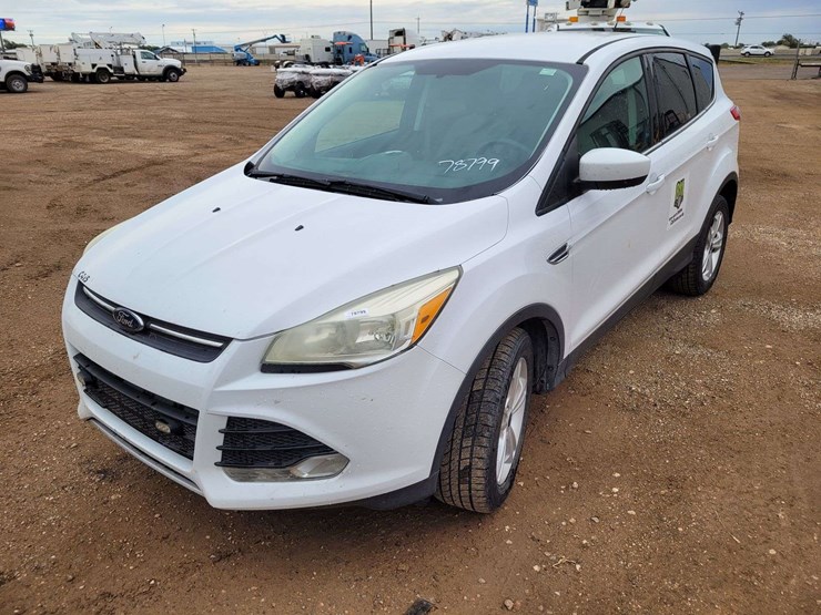 2014-ford-escape-se-image-1
