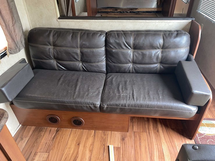 #1378-•-2015-salem-cruise-lite-camper-(no-title)-(of)-image-70