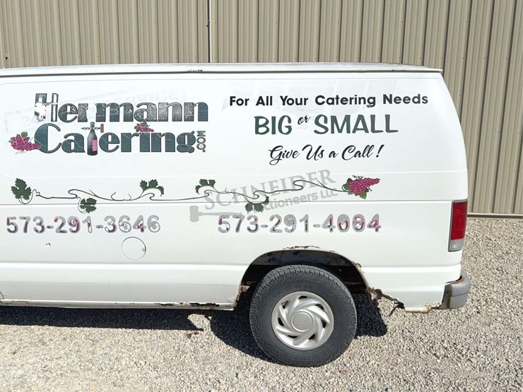 1998-ford-e150-image-14