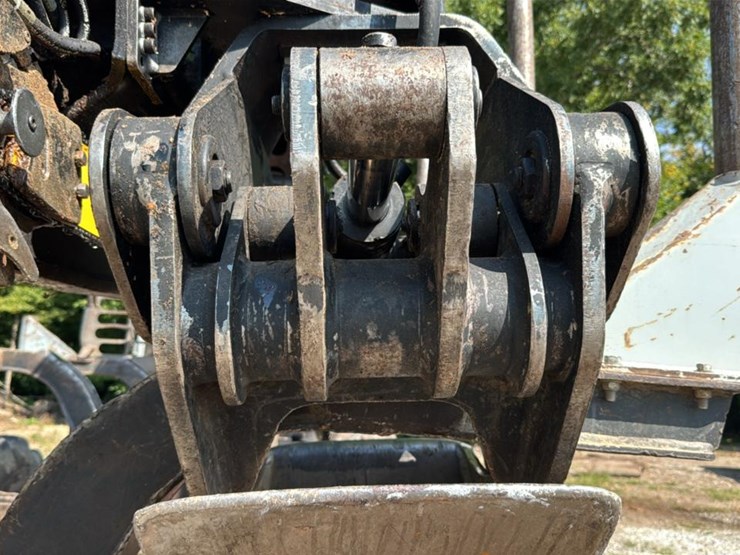 2003-timberpro-tf820e-image-28