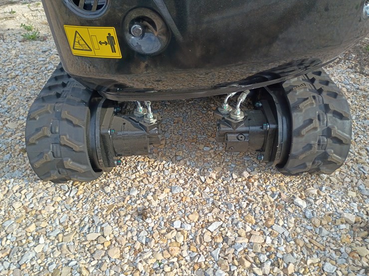 #l57-006-•-2025-tpm-16-mini-excavator-(gasoline)-image-11