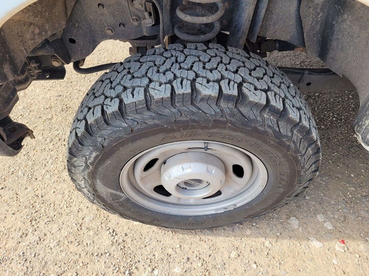 2016-ford-f350-sd-image-14