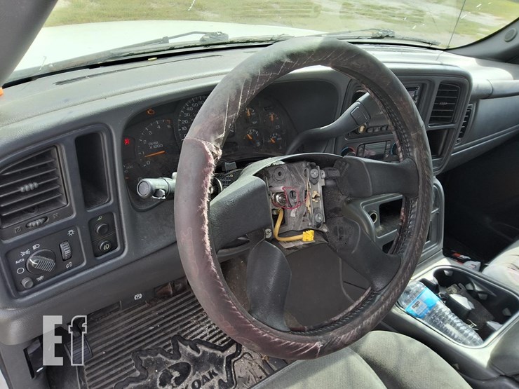 2006-gmc-sierra-2500hd-image-22