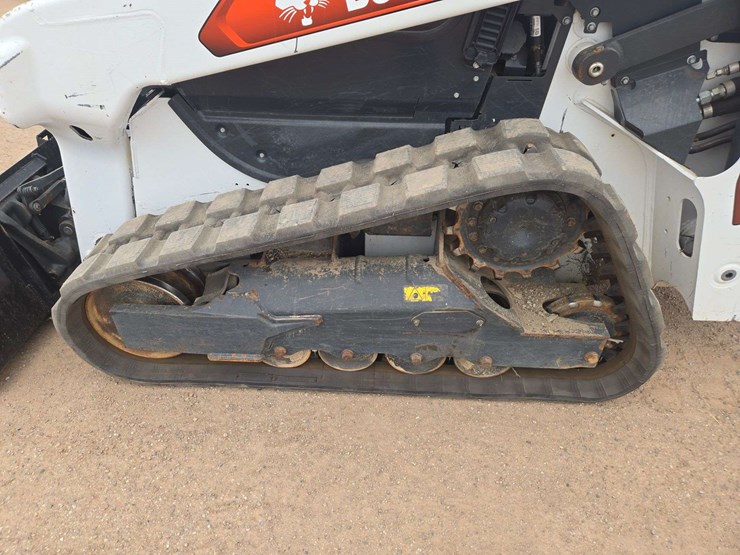 2023-bobcat-t64-image-5