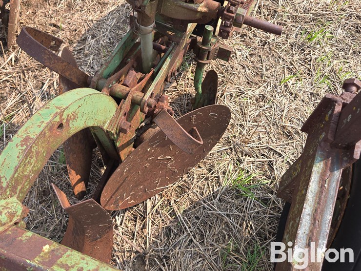 john-deere-2-image-11