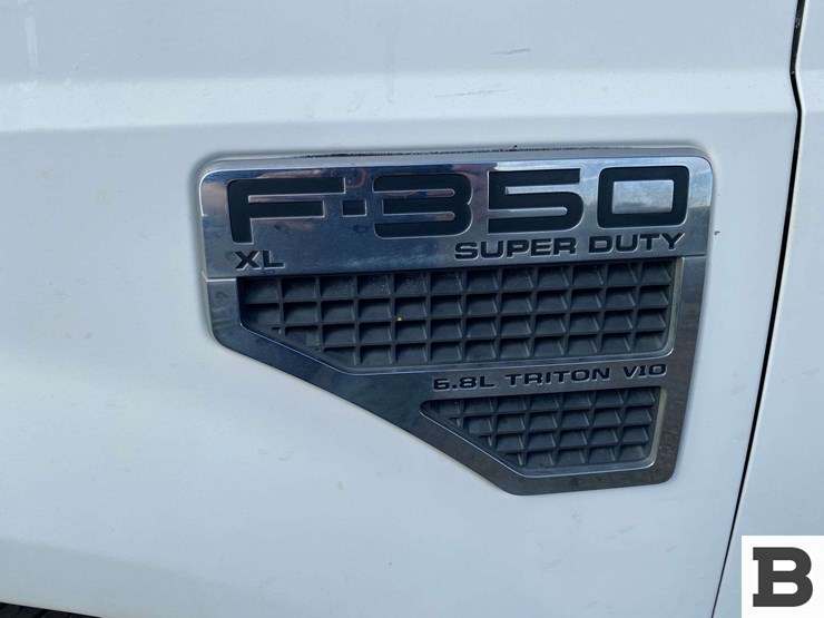 2008-ford-f350-image-12