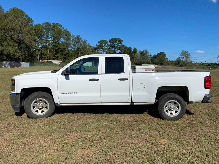 2018-chevrolet-silverado-image-2