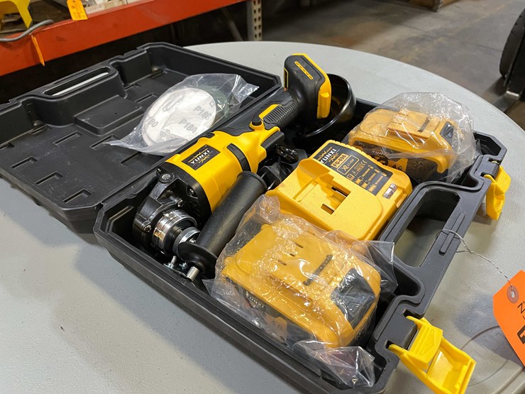 #8537-•-dewalt-style-cut-off-tool-kit-with-batteries-and-case-(pr12)-image-6