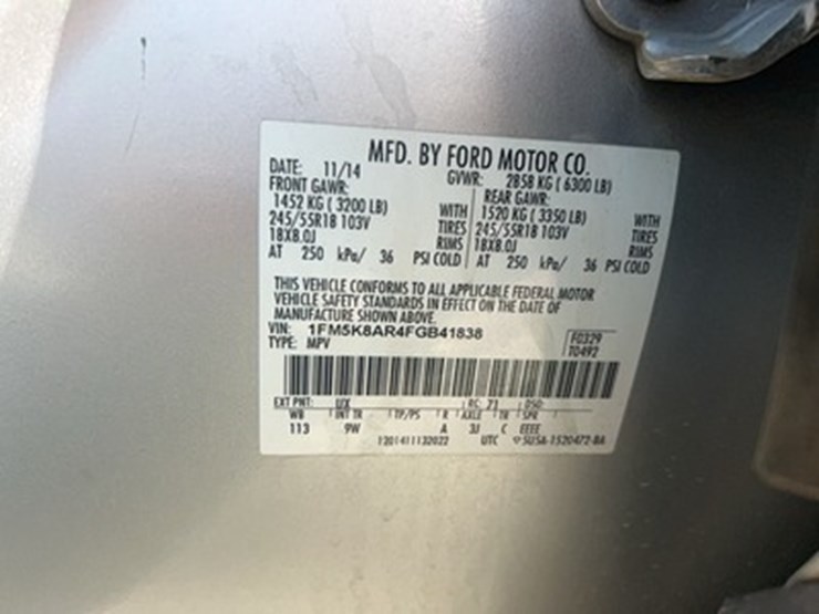 2015-ford-explorer-image-10