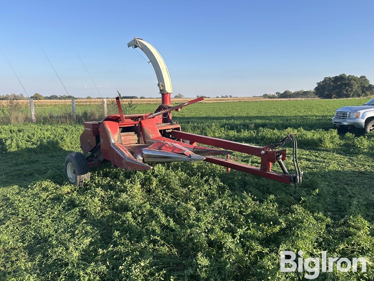 international-720-image-3