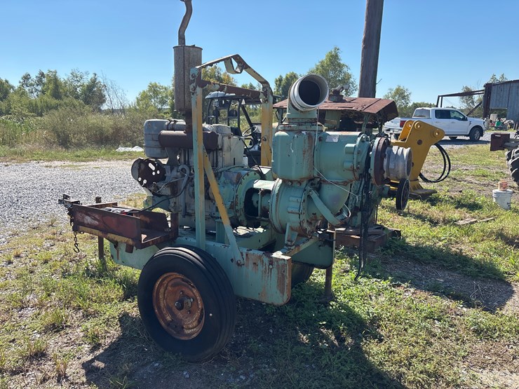 #114-•-trailer-mounted-deutz-deisel-engine-with-water/trash-pump-image-16