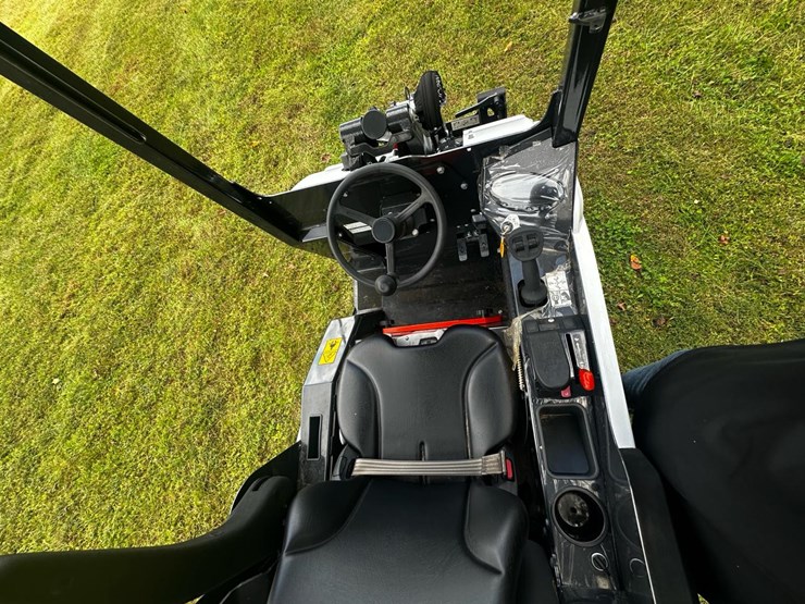 2024-bobcat-l28-image-6