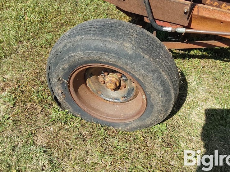 1949-massey-harris-30-image-15