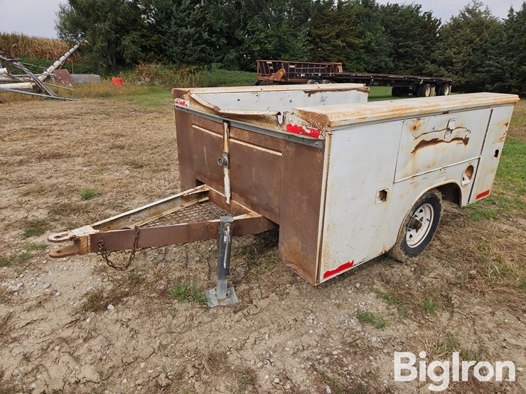 s/a-service-trailer-image-10