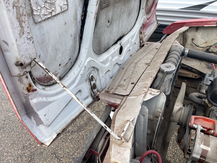 #1374-•-1976-chevrolet-luv-4x4-(has-wi-title)-(of)-image-154